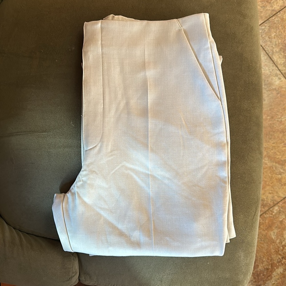 Abercrombie Tailored Flare Pant Beige